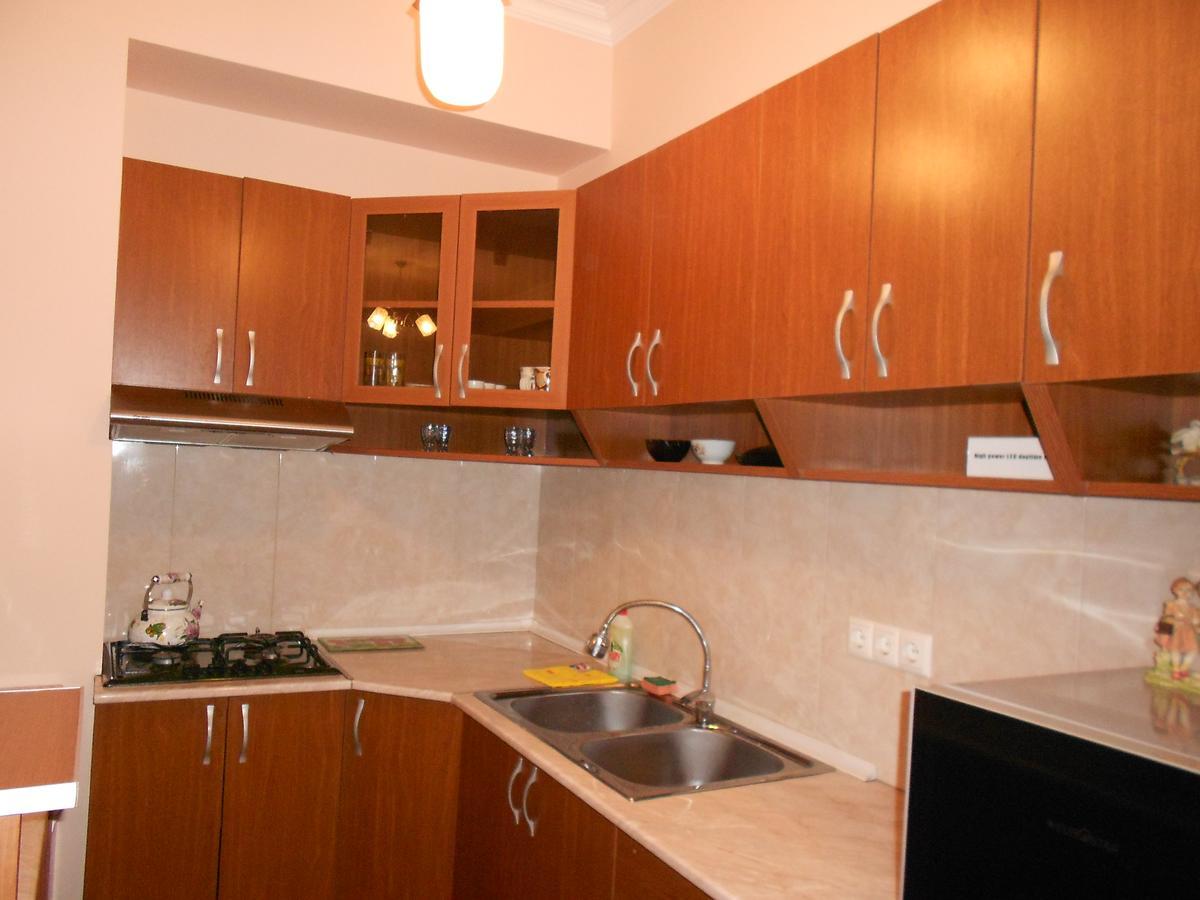 באטומי Ucha'S Apartment מראה חיצוני תמונה